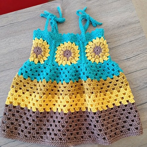 5. Sunflower Granny Square Item